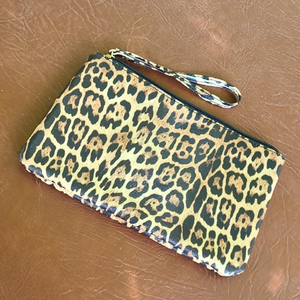 Leopard Print Clutch‎ with Wrist Strap